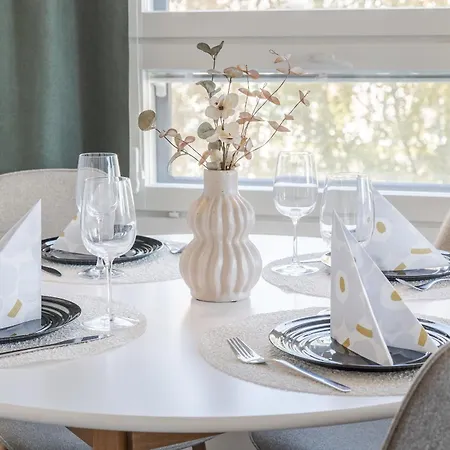 Calm With Sauna And Free Garage - Heart Of Lapland Rovaniemi